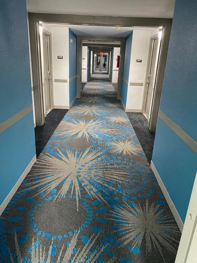 Days Inn By Wyndham Waco University Area 外观 照片