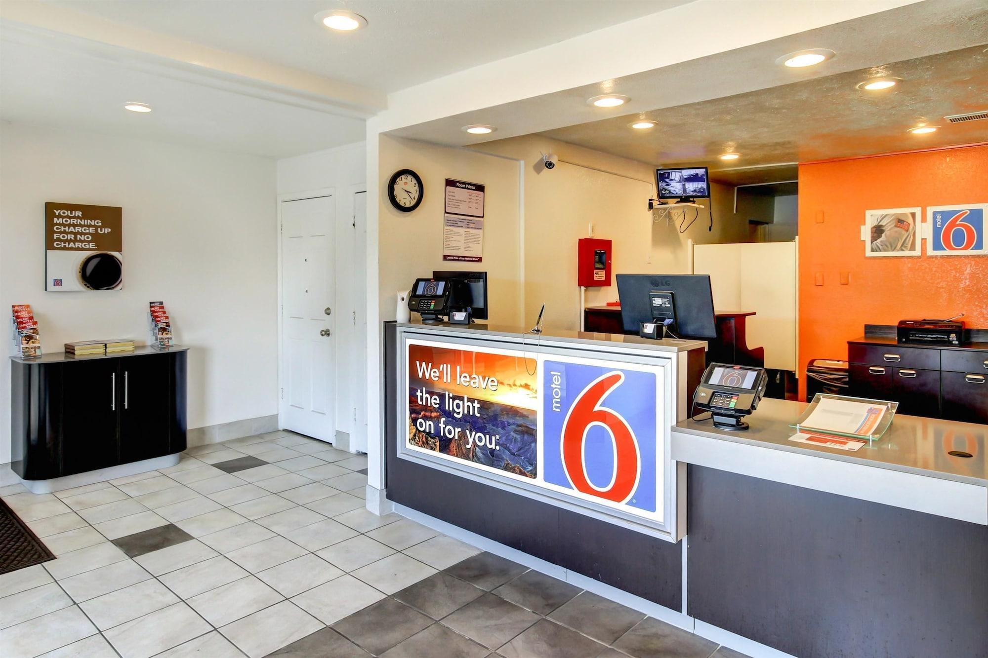 Days Inn By Wyndham Waco University Area 外观 照片