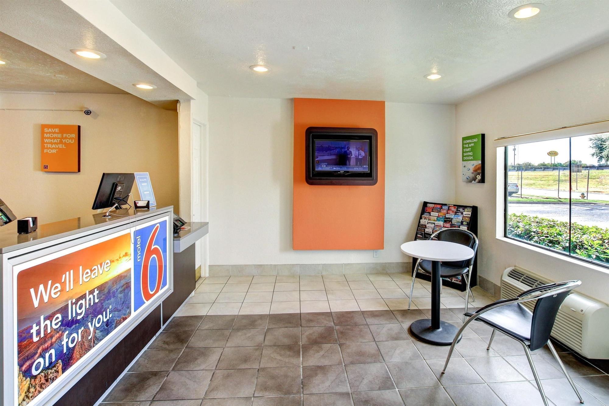 Days Inn By Wyndham Waco University Area 外观 照片