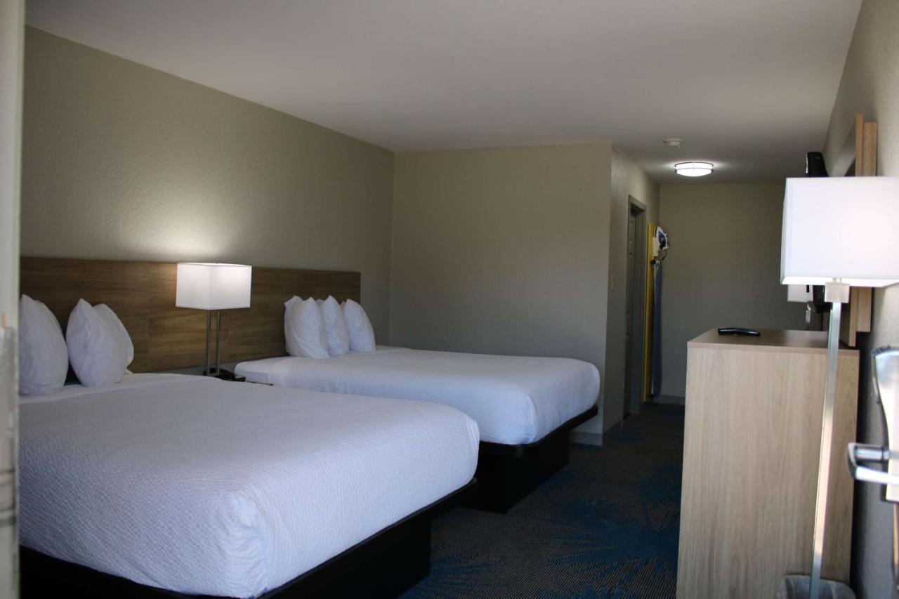 Days Inn By Wyndham Waco University Area 外观 照片